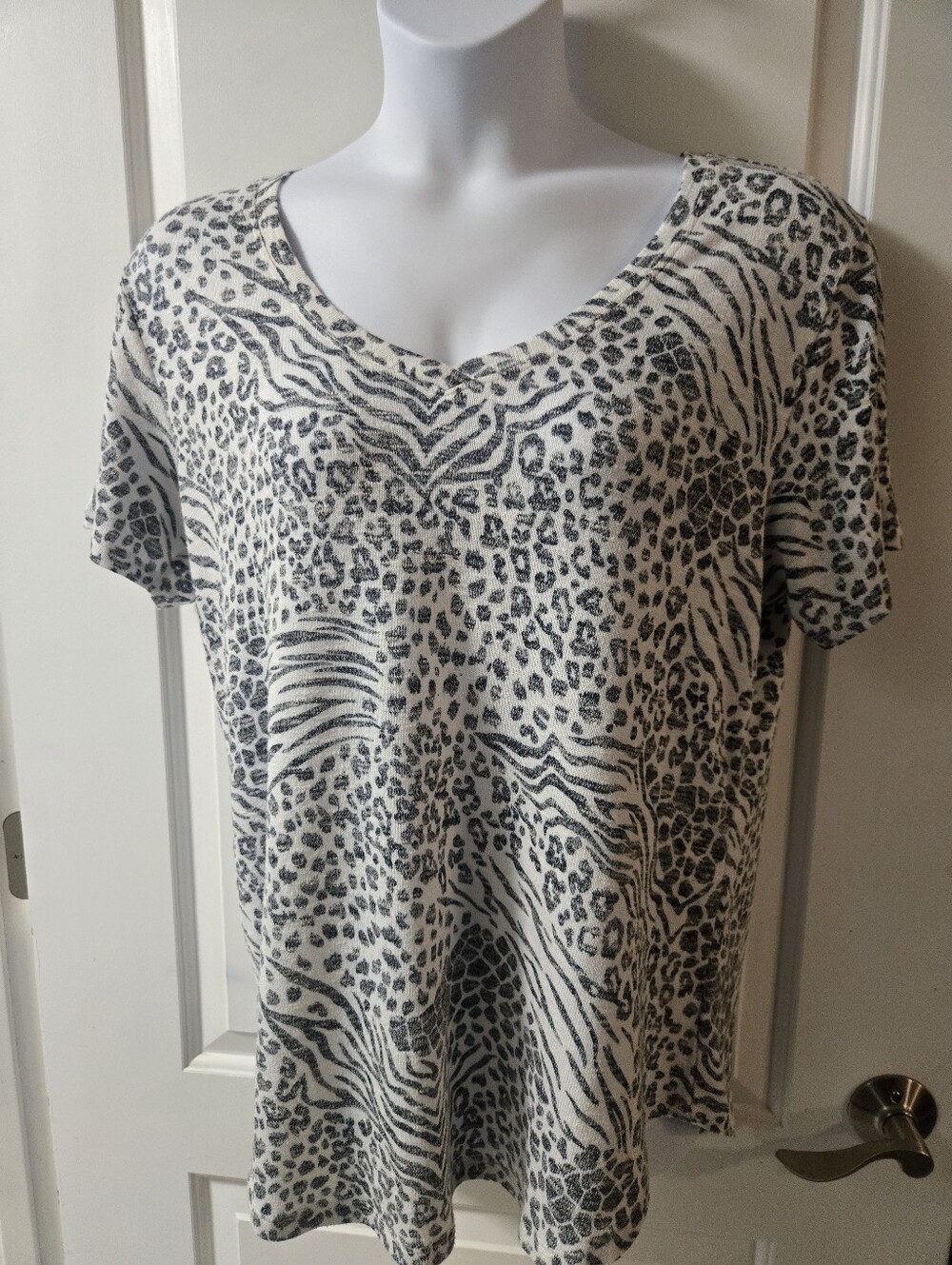 Z Supply Gray and White Animal Print V-Neck Tee